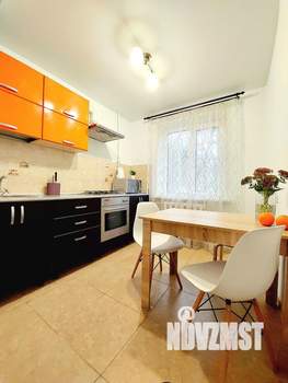 2-к квартира, посуточно, 50м2, 1/1 этаж