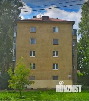 2-к квартира, вторичка, 42м2, 1/5 этаж