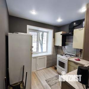 2-к квартира, вторичка, 41м2, 1/5 этаж