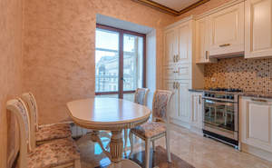 2-к квартира, вторичка, 75м2, 5/5 этаж