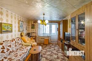 3-к квартира, вторичка, 63м2, 8/9 этаж