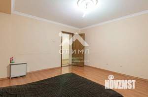 2-к квартира, вторичка, 68м2, 3/5 этаж