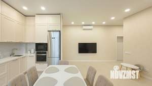 3-к квартира, вторичка, 110м2, 1/3 этаж