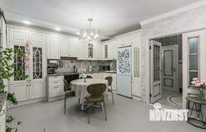 2-к квартира, вторичка, 77м2, 1/10 этаж