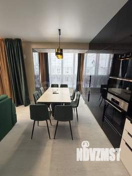 3-к квартира, вторичка, 84м2, 2/4 этаж