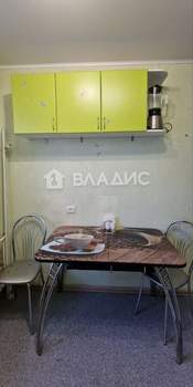 4-к квартира, вторичка, 61м2, 5/5 этаж