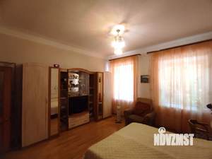 3-к квартира, вторичка, 72м2, 1/5 этаж