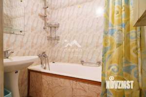 3-к квартира, вторичка, 60м2, 1/5 этаж