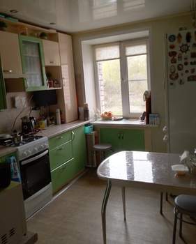 4-к квартира, вторичка, 75м2, 3/9 этаж