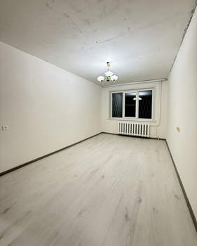 2-к квартира, вторичка, 44м2, 1/5 этаж