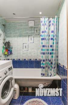 3-к квартира, вторичка, 64м2, 1/9 этаж