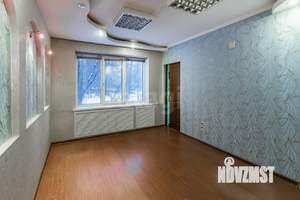 3-к квартира, вторичка, 59м2, 1/5 этаж