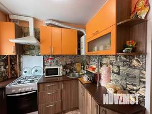 4-к квартира, вторичка, 59м2, 3/5 этаж