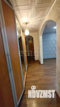 3-к квартира, вторичка, 65м2, 1/9 этаж