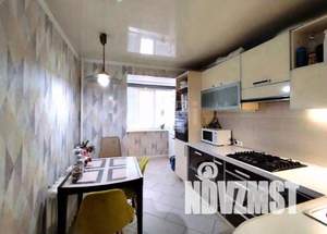 2-к квартира, вторичка, 62м2, 1/10 этаж