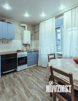 2-к квартира, вторичка, 58м2, 1/3 этаж