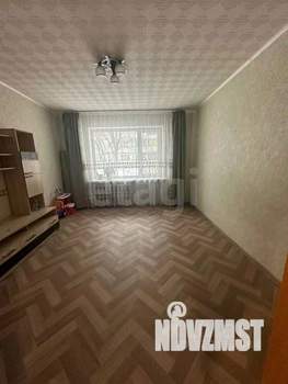 2-к квартира, вторичка, 49м2, 1/5 этаж