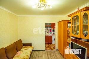 3-к квартира, вторичка, 48м2, 1/9 этаж