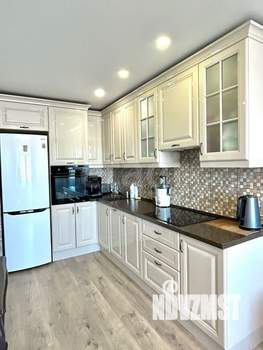 2-к квартира, вторичка, 63м2, 9/9 этаж