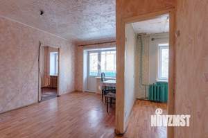 2-к квартира, вторичка, 44м2, 3/5 этаж