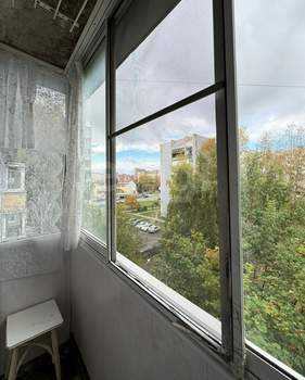 3-к квартира, вторичка, 56м2, 5/5 этаж