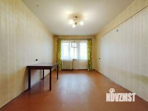 2-к квартира, вторичка, 45м2, 2/5 этаж