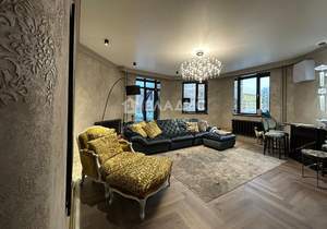 2-к квартира, вторичка, 83м2, 1/9 этаж