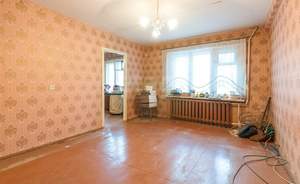 3-к квартира, вторичка, 60м2, 1/5 этаж