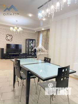 3-к квартира, вторичка, 147м2, 2/3 этаж