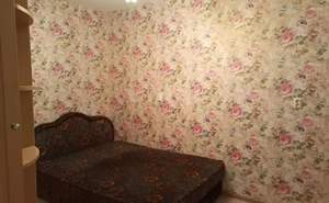 2-к квартира, вторичка, 44м2, 1/4 этаж