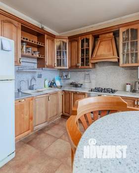 4-к квартира, вторичка, 101м2, 4/4 этаж