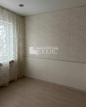 2-к квартира, вторичка, 37м2, 4/5 этаж