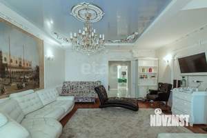 4-к квартира, вторичка, 120м2, 3/3 этаж