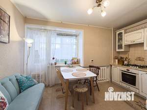 2-к квартира, вторичка, 54м2, 1/5 этаж