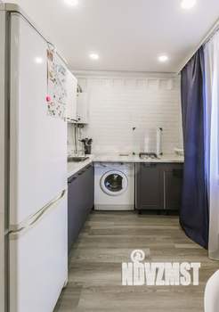 2-к квартира, вторичка, 60м2, 1/5 этаж