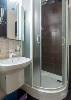 3-к квартира, вторичка, 153м2, 3/6 этаж