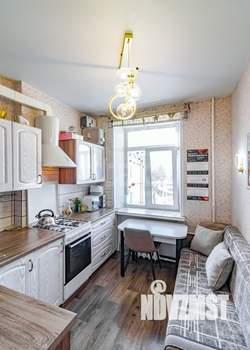 2-к квартира, вторичка, 58м2, 3/3 этаж