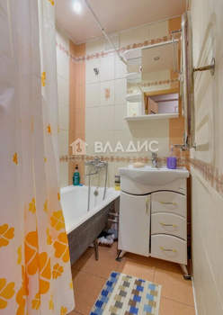 3-к квартира, вторичка, 63м2, 4/5 этаж