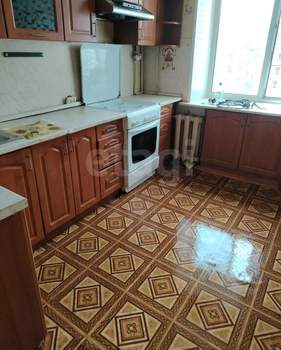 4-к квартира, вторичка, 74м2, 4/9 этаж