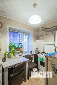 2-к квартира, вторичка, 43м2, 1/5 этаж