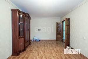 4-к квартира, вторичка, 81м2, 1/9 этаж