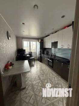 2-к квартира, вторичка, 57м2, 9/9 этаж