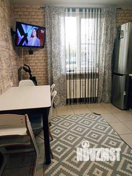 2-к квартира, вторичка, 56м2, 1/9 этаж