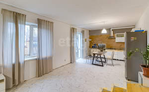 4-к квартира, вторичка, 170м2, 2/2 этаж