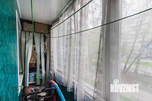 3-к квартира, вторичка, 63м2, 1/9 этаж