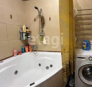 3-к квартира, вторичка, 106м2, 3/5 этаж