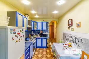 3-к квартира, вторичка, 63м2, 8/9 этаж