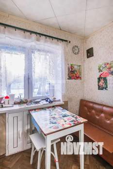 2-к квартира, вторичка, 42м2, 5/5 этаж