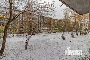 2-к квартира, вторичка, 44м2, 1/5 этаж