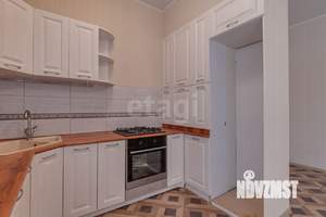 4-к квартира, вторичка, 179м2, 2/2 этаж